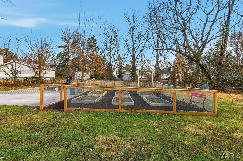 426 Darst Road Ferguson, MO 63135 - Photo 34 of 40