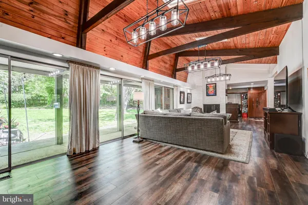 $869,000 | 3604 Barberry Court, Baltimore, MD 21208