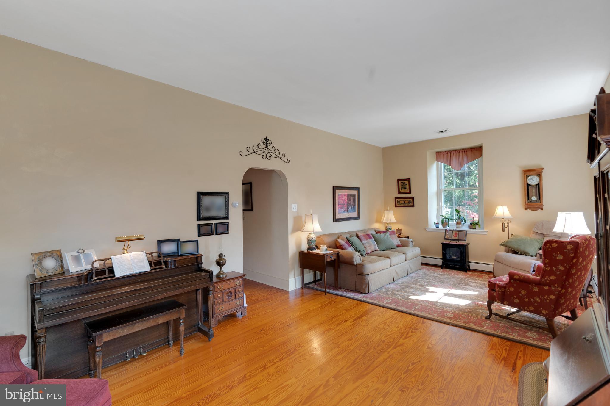 480 Font Road Chester Springs, PA 19425 - Photo 5 of 33