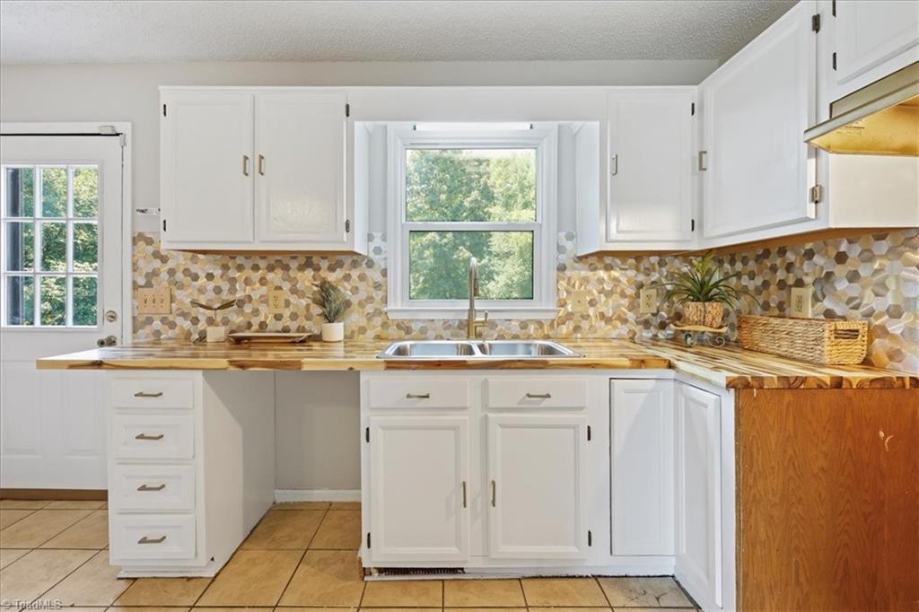 3894 Beeson Dairy Road Winston-Salem, NC 27105 - Photo 14 of 50 kitchen appliances will be installed