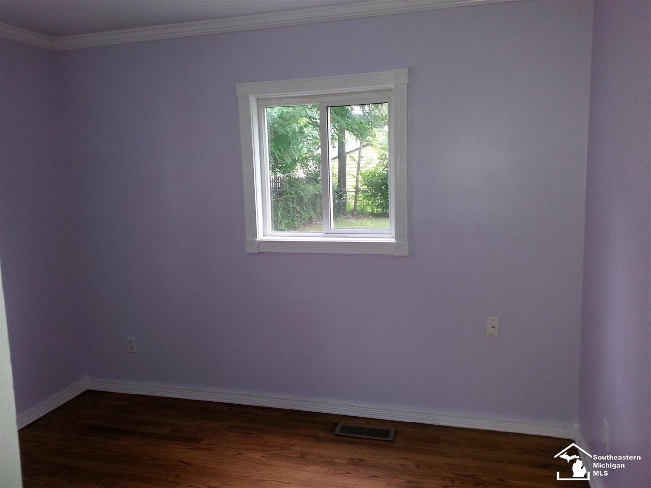 6235 Beech Daly Road Taylor, MI 48180 - Photo 4 of 10