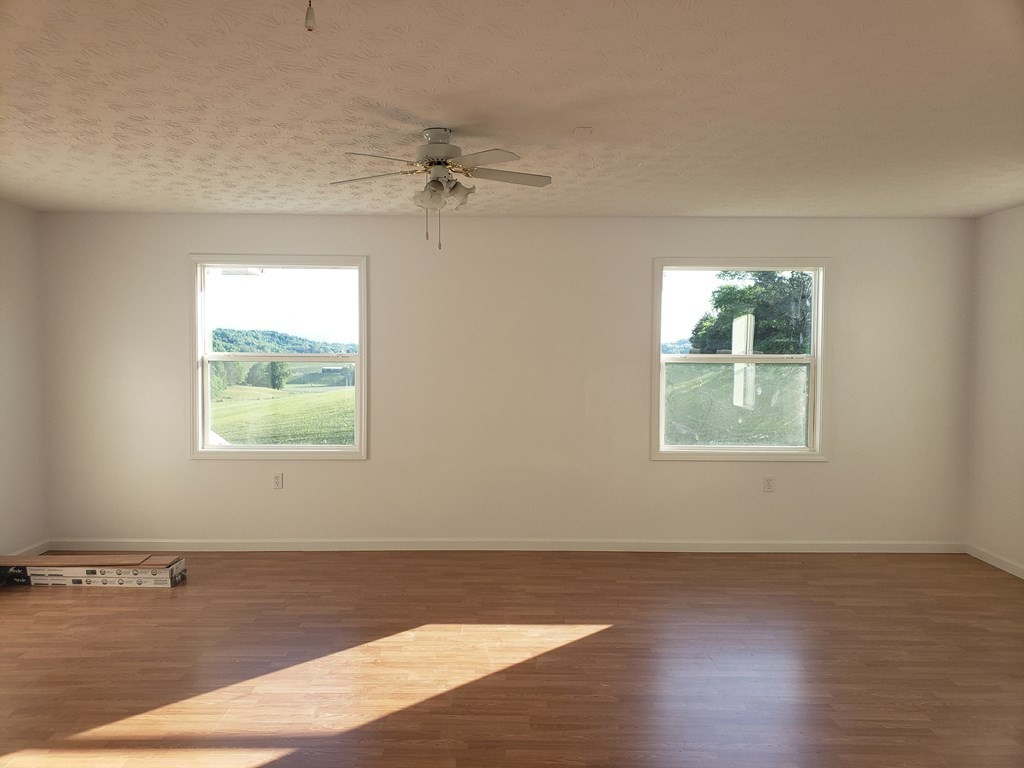 875 Palmer Hollow Road Bybee, TN 37713 - Photo 16 of 25 Gallery Image 16