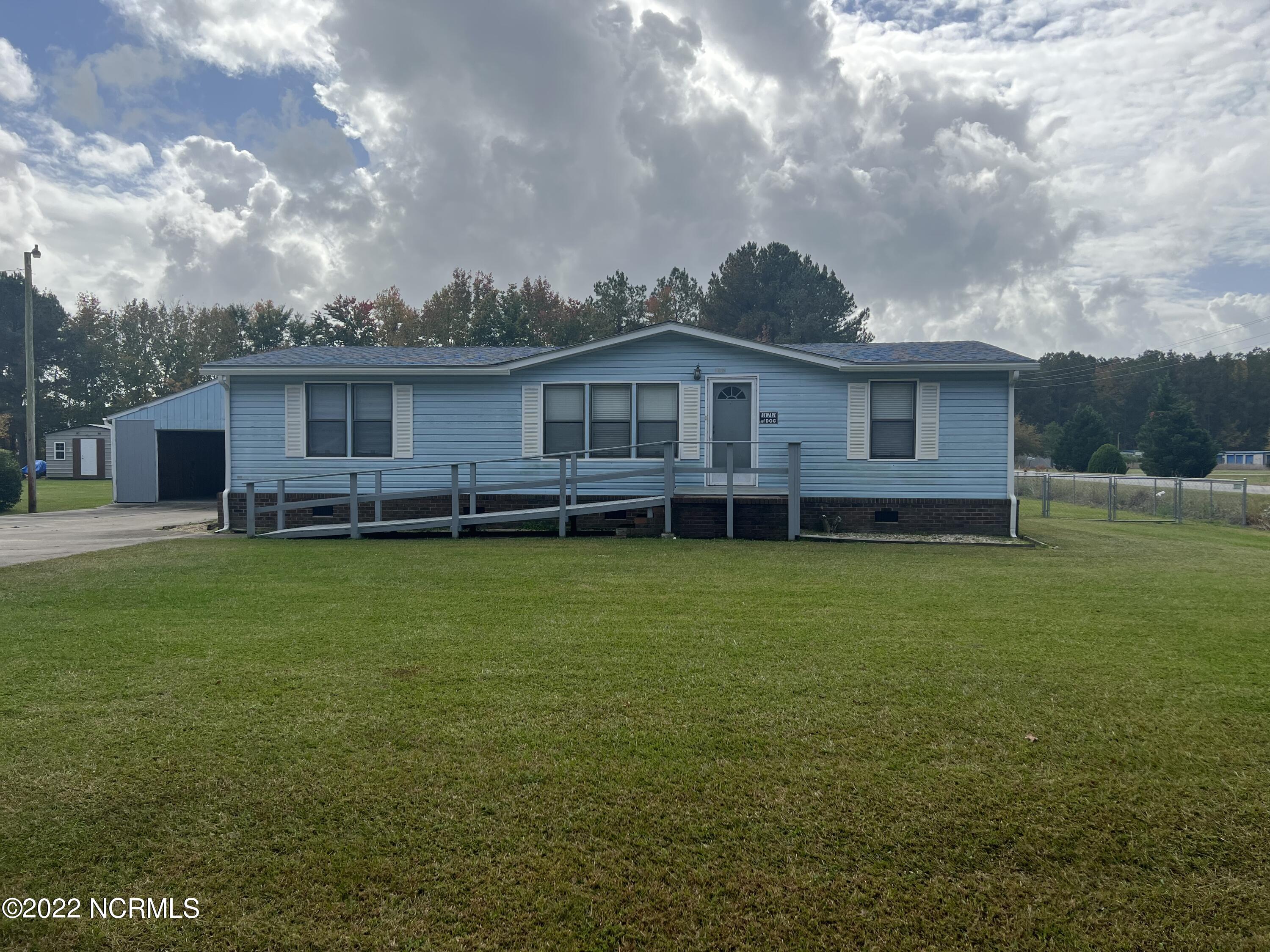 985 Simpson Ditch Road Elizabeth City, NC 27909 - Photo 1 of 26 13F5C5D5-C39F-4293-900D-27ECE683D3C0
