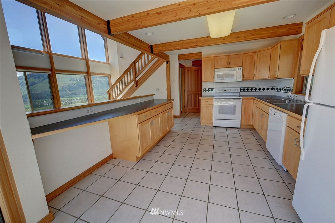 104 Hamilton Ranch Loop Winthrop, WA 98862 - Photo 13 of 25 Gallery Image 13