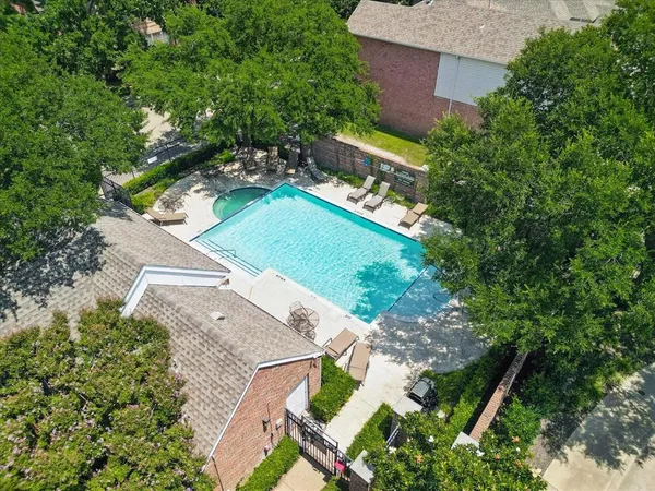 $2,950 | 6060 Thursby Avenue, Dallas, TX 75252