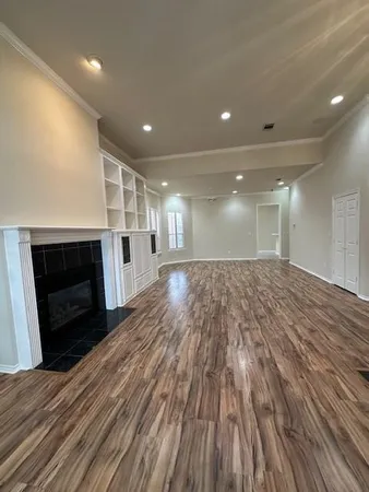 $2,950 | 6060 Thursby Avenue, Dallas, TX 75252
