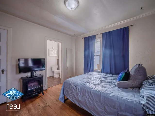 $213,500 | 416 South 3rd Street, Glenrock, WY 82637