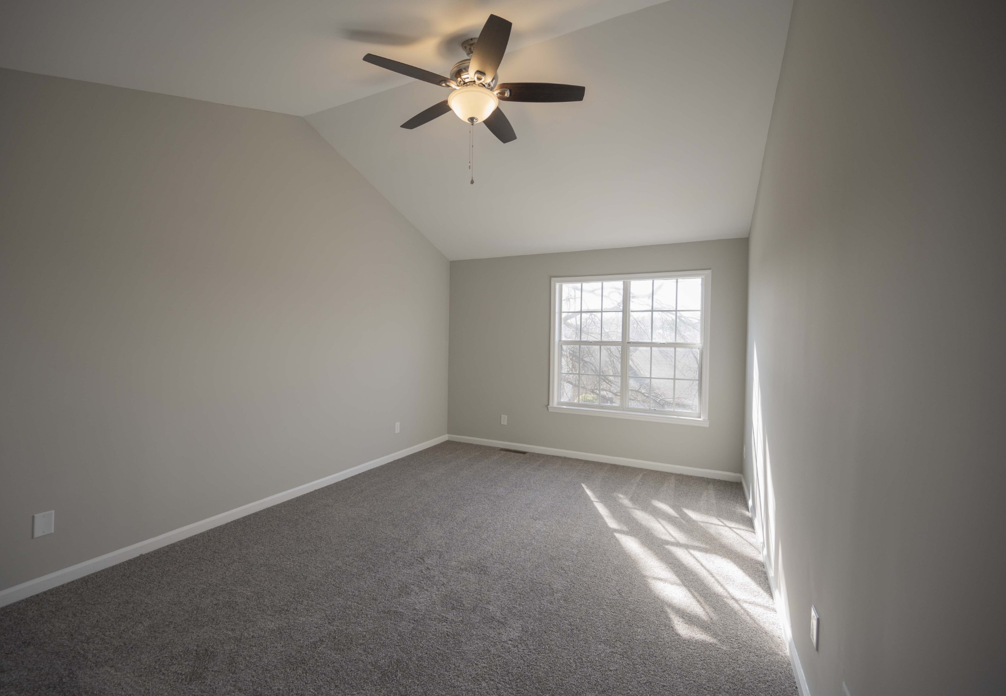 150 Pepper Ridge Circle Antioch, TN 37013 - Photo 12 of 17 Gallery Image 12