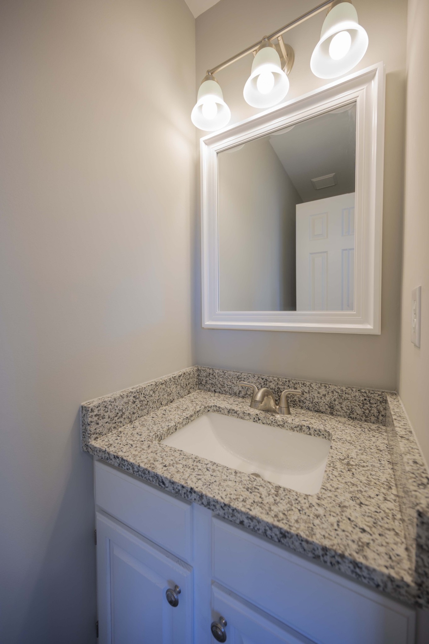 150 Pepper Ridge Circle Antioch, TN 37013 - Photo 9 of 17 Gallery Image 9