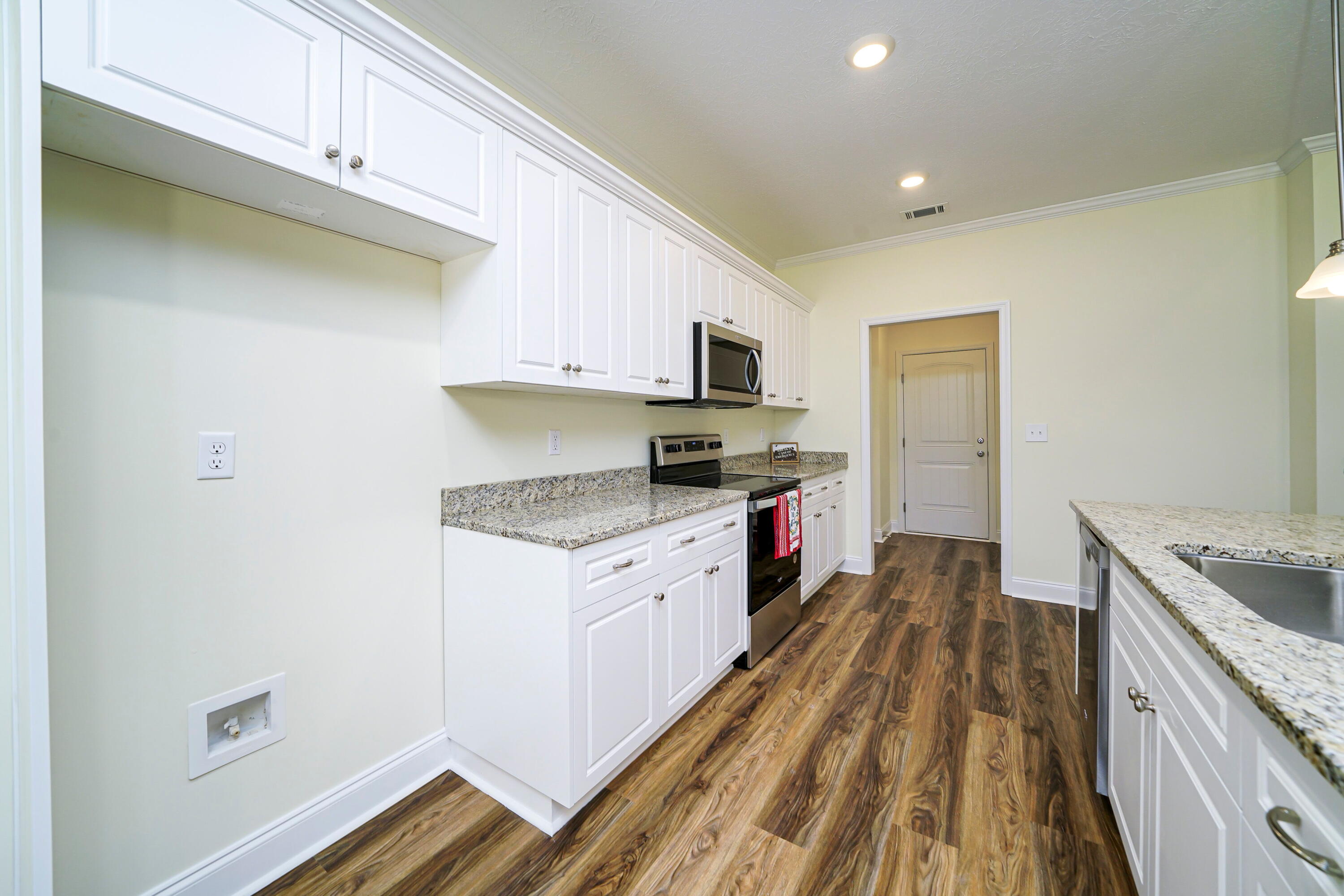 454 Basalt Court Beech Island, SC 29842 - Photo 10 of 29 010-original-photo