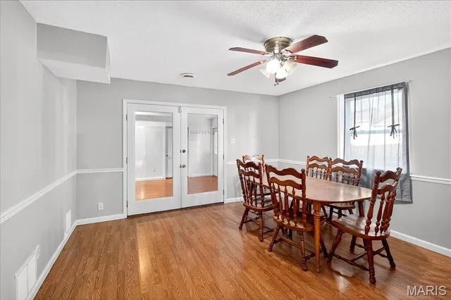 $350,000 | 16 Midland Avenue, Maryland Heights, MO 63043