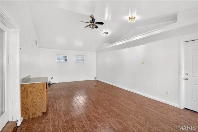 $350,000 | 16 Midland Avenue, Maryland Heights, MO 63043