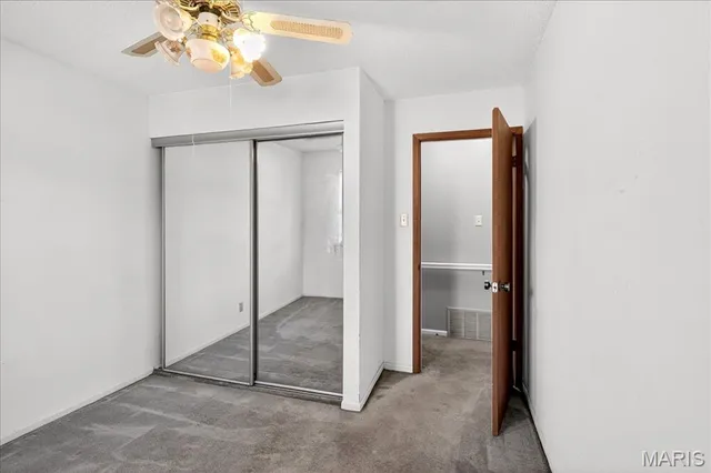 $350,000 | 16 Midland Avenue, Maryland Heights, MO 63043