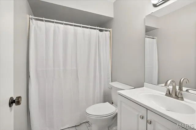 $350,000 | 16 Midland Avenue, Maryland Heights, MO 63043