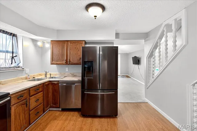 $350,000 | 16 Midland Avenue, Maryland Heights, MO 63043