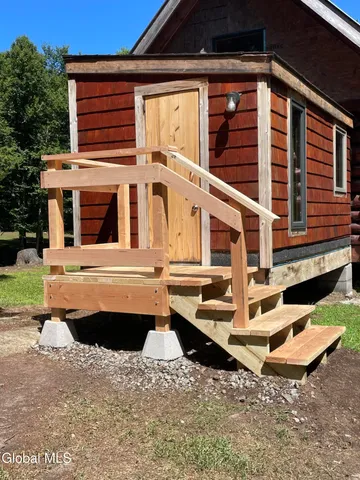 $135,000 | 360 Lanfear Road, Stony Creek, NY 12878