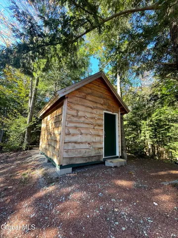 $135,000 | 360 Lanfear Road, Stony Creek, NY 12878