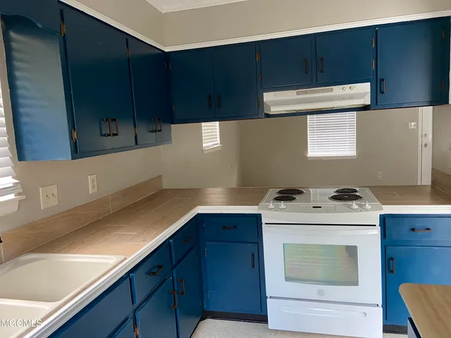 $1,100 | 1812 Springridge Road, Gautier, MS 39553