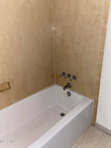 $1,100 | 1812 Springridge Road, Gautier, MS 39553