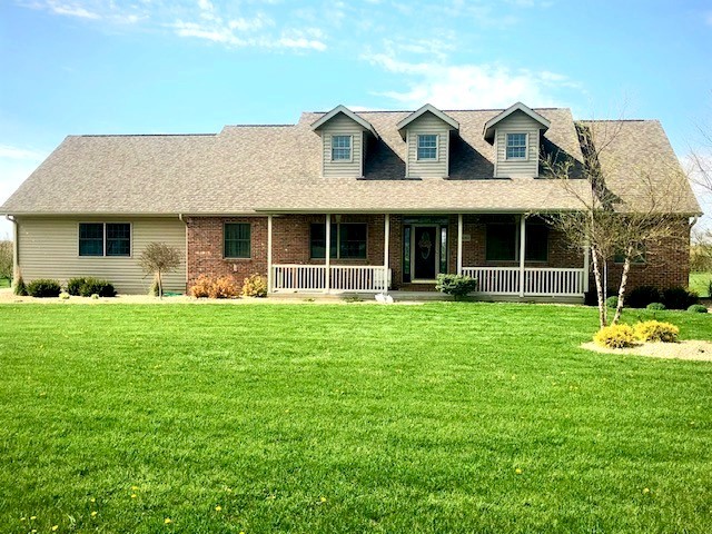 18283 Rodeo Drive Sterling, IL 61081 - Photo 2 of 41
