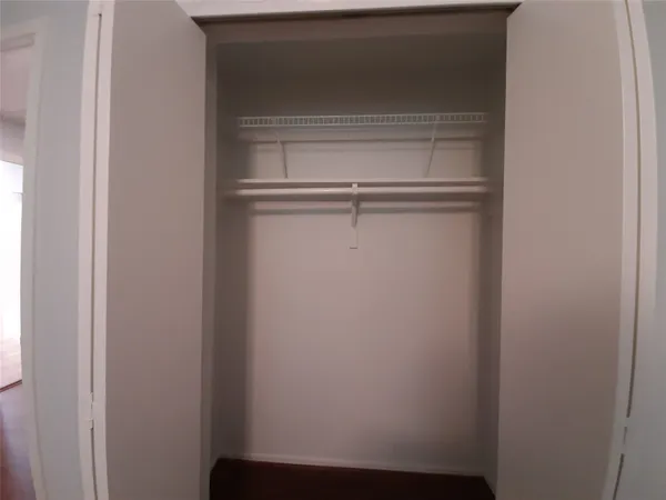 $2,395 | 8 Fawnchase Court, The Woodlands, TX 77381