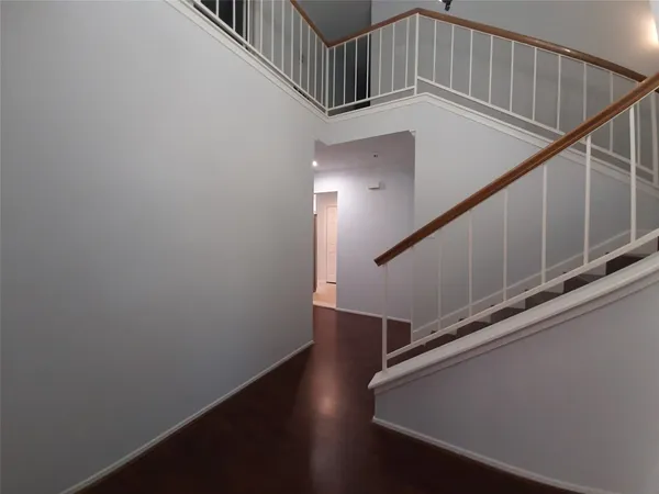 $2,395 | 8 Fawnchase Court, The Woodlands, TX 77381