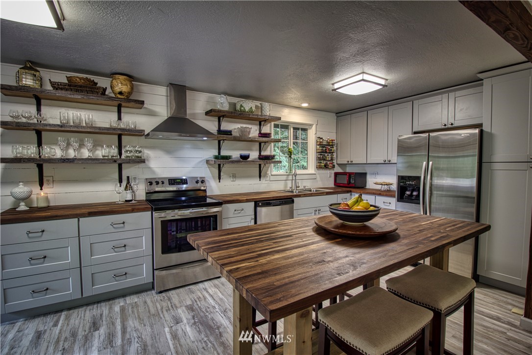 890 East Strong Road Shelton, WA 98584 - Photo 6 of 40 Gallery Image 6