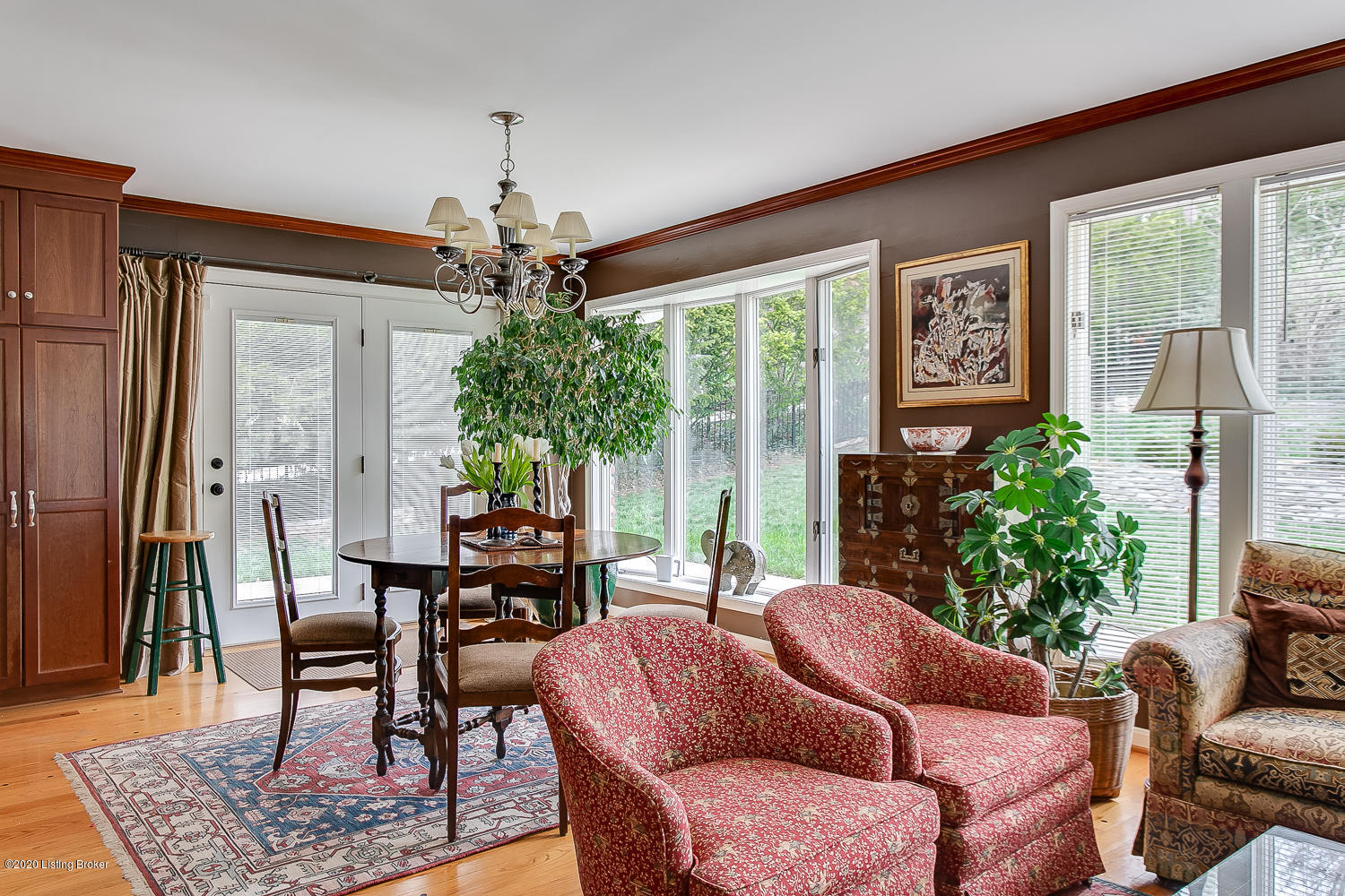 2409 Woodside Road Louisville, KY 40207 - Photo 15 of 46 2409 Woodside Rd interiors-13