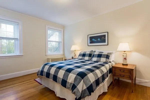 $2,700 | 86 Buckingham Street, Unit 3, Cambridge, MA 02138