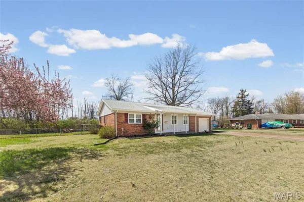 $99,900 | 1204 Price Street, Cahokia, IL 62206