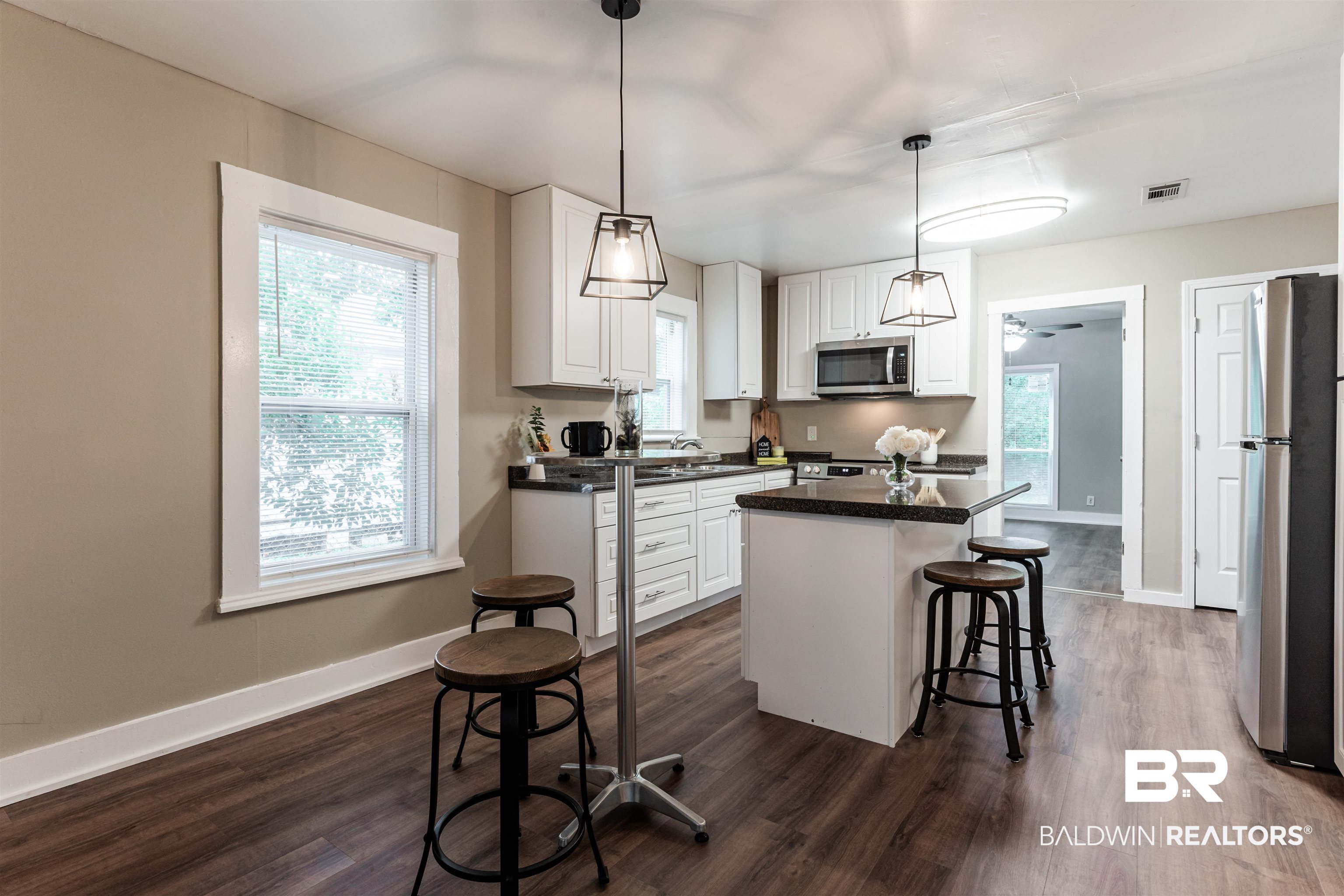122 East Haig Street Mobile, AL 36610 - Photo 9 of 28