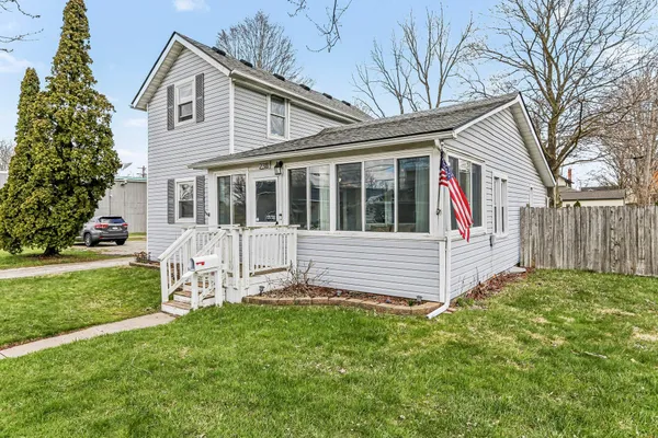 $299,900 | 238 West Main Street, Milan, MI 48160