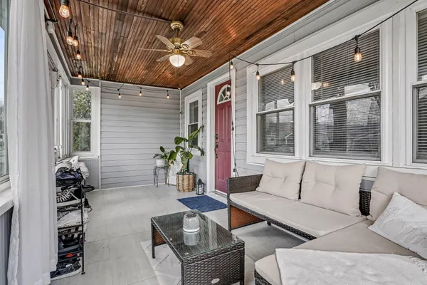 $299,900 | 238 West Main Street, Milan, MI 48160