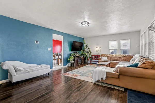 $299,900 | 238 West Main Street, Milan, MI 48160