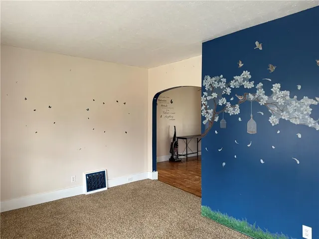 a view of a interior of the house