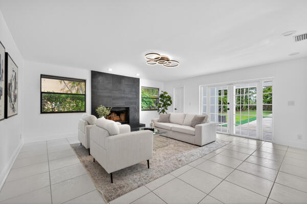 5510 Castlegate Avenue Davie, FL 33331 - Photo 17 of 54 134203352389238984_134203352368237523_55