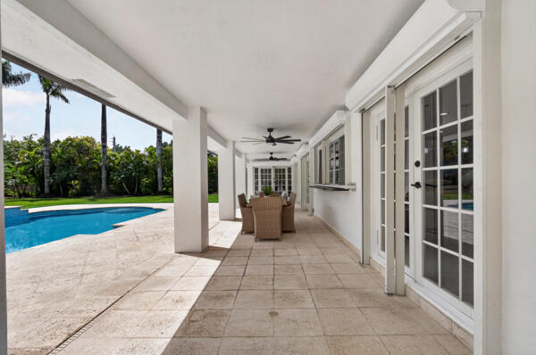 5510 Castlegate Avenue Davie, FL 33331 - Photo 38 of 54 134203352328553145_134203352305000633_55