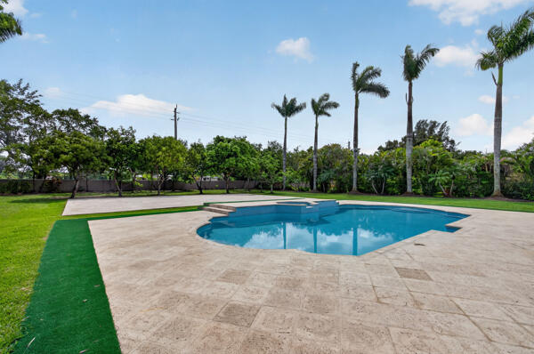 5510 Castlegate Avenue Davie, FL 33331 - Photo 42 of 54 134203352305121228_134203352258616910_55