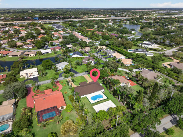 5510 Castlegate Avenue Davie, FL 33331 - Photo 48 of 54 134203352226631403_134203352196831806_55