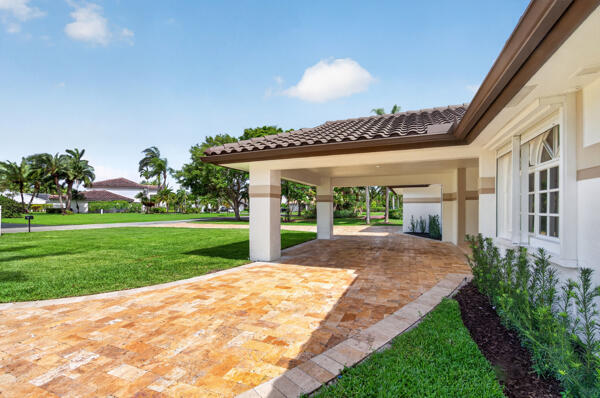 5510 Castlegate Avenue Davie, FL 33331 - Photo 5 of 54 134203352378891797_134203352343341354_55