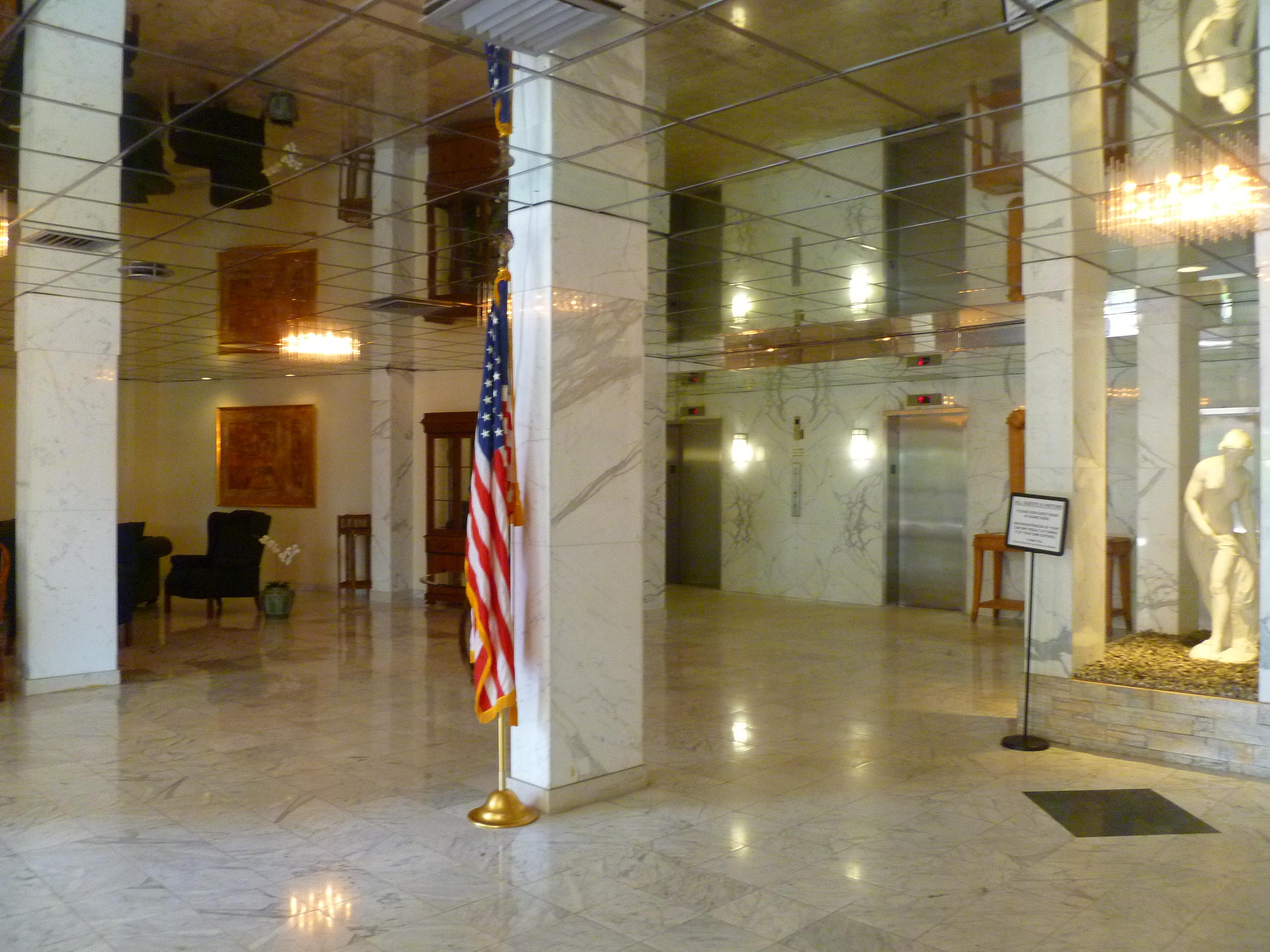 2851 South Ocean Boulevard, Unit 3N Boca Raton, FL 33432 - Photo 4 of 42 Lobby