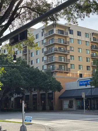 $520,000 | 3530 Southwest 22nd Street, Unit 706, Miami, FL 33145