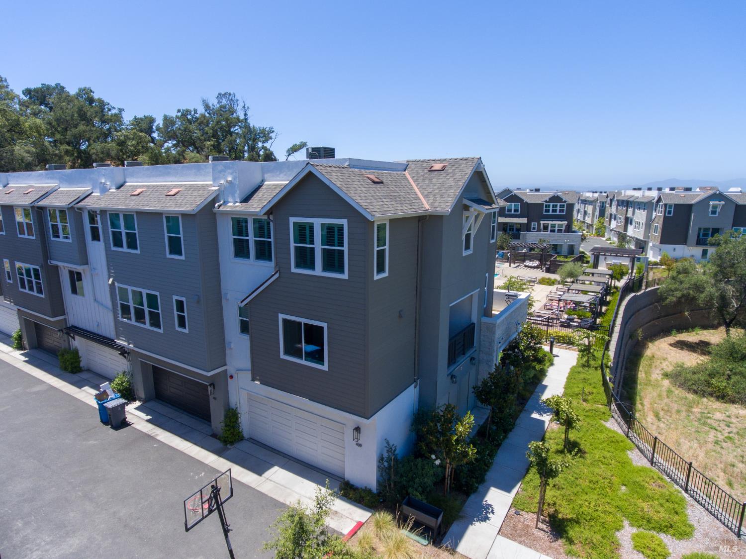 409 Semillon Lane Santa Rosa, CA 95403 - Photo 57 of 85 Gallery Image 57