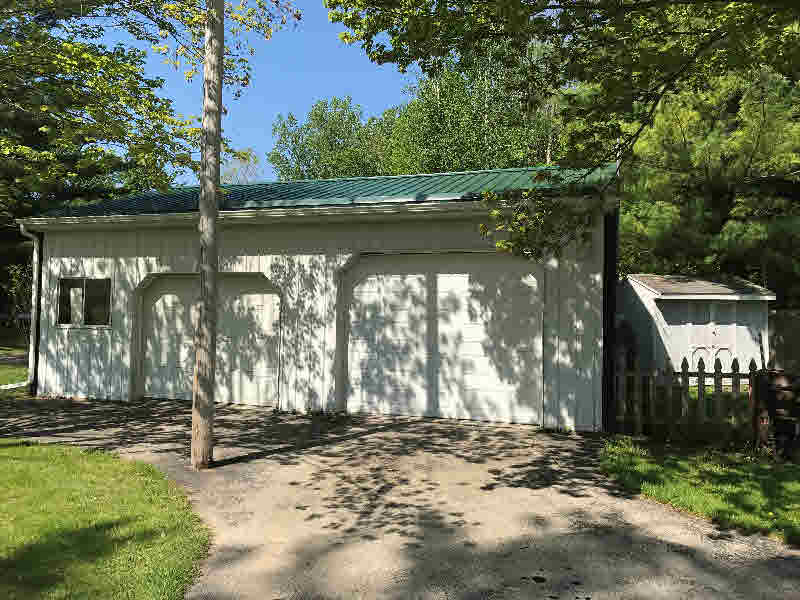 3253 North Nine Mile Road Pinconning, MI 48650 - Photo 2 of 12