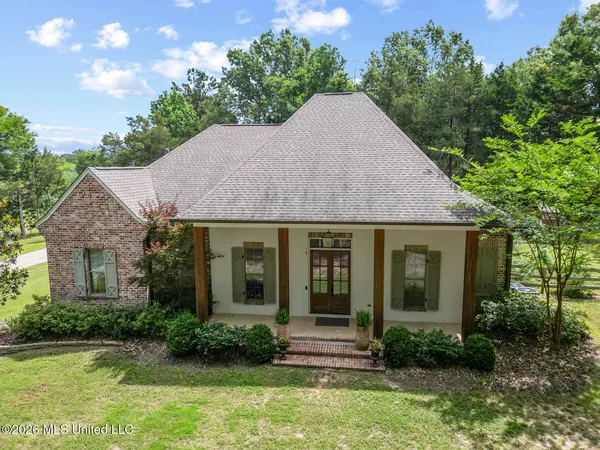 $750,000 | 161 Oakdale Road, Madison, MS 39110