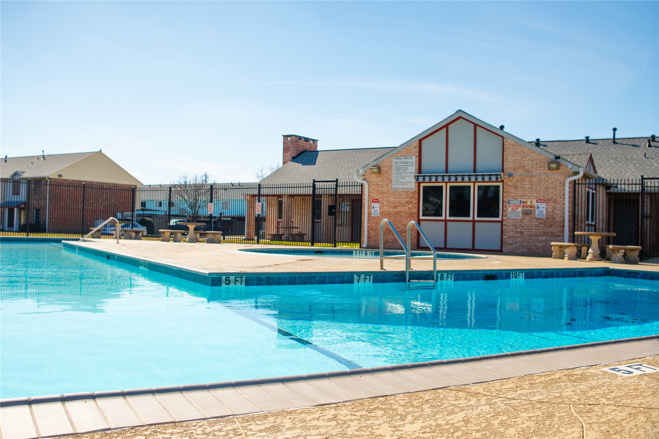 4135 Young Street Pasadena, TX 77504 - Photo 26 of 29 a view of a house with swimming pool