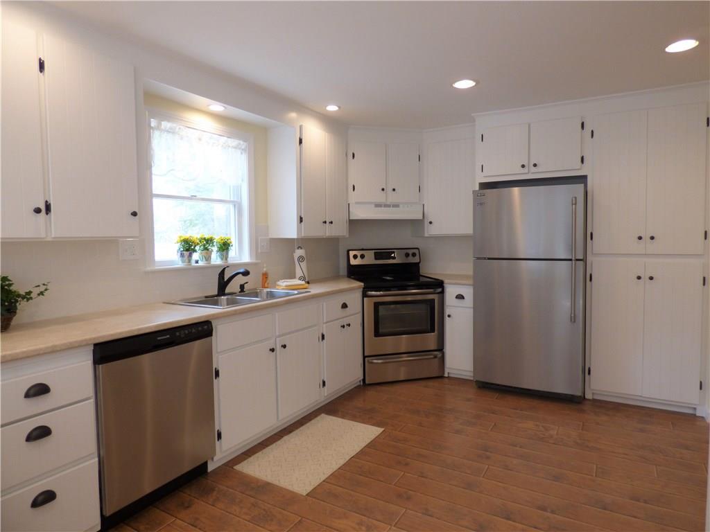 298 Fisher Road Bowdoinham, ME 04008 - Photo 3 of 31 Photo