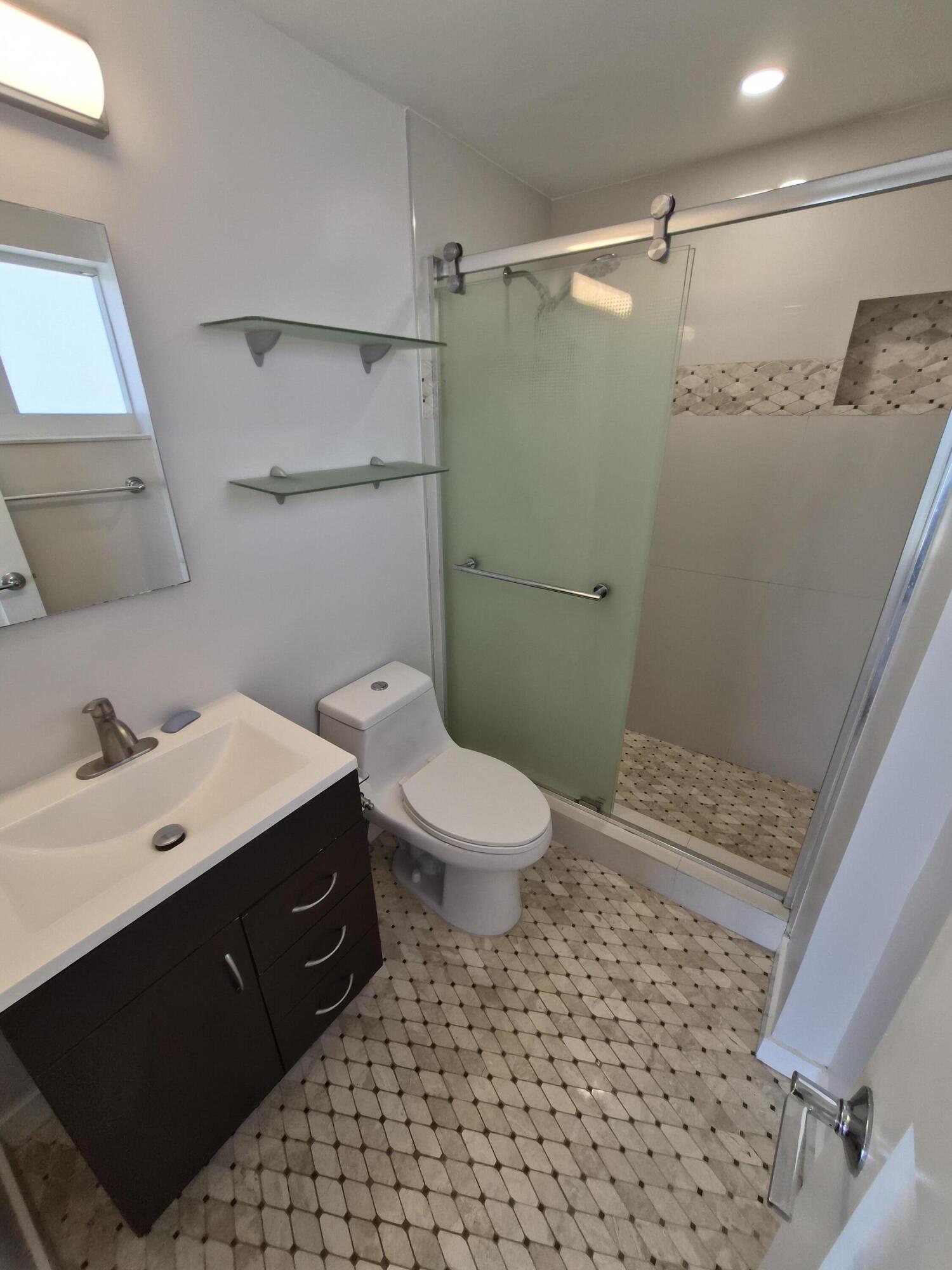 1815 North Surf Road, Unit 404 Hollywood, FL 33019 - Photo 9 of 35 20260709_120232