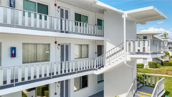 $79,000 | 11251 80th Avenue, Unit 202, Seminole, FL 33772