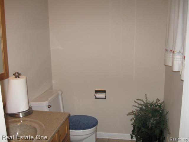 23685 Rockingham Street Southfield, MI 48033 - Photo 13 of 24 IMG_0686.jpg